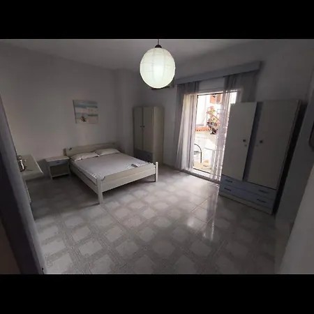 Galatas Home Galatas (Poros)