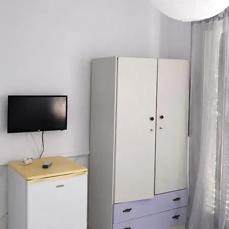 Galatas Home דירה