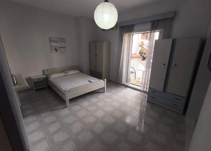 Galatas Home Galatas (Poros)